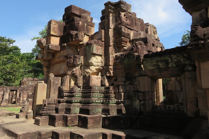 Cambodge temple Prasat Ta Muen Thom sculpture